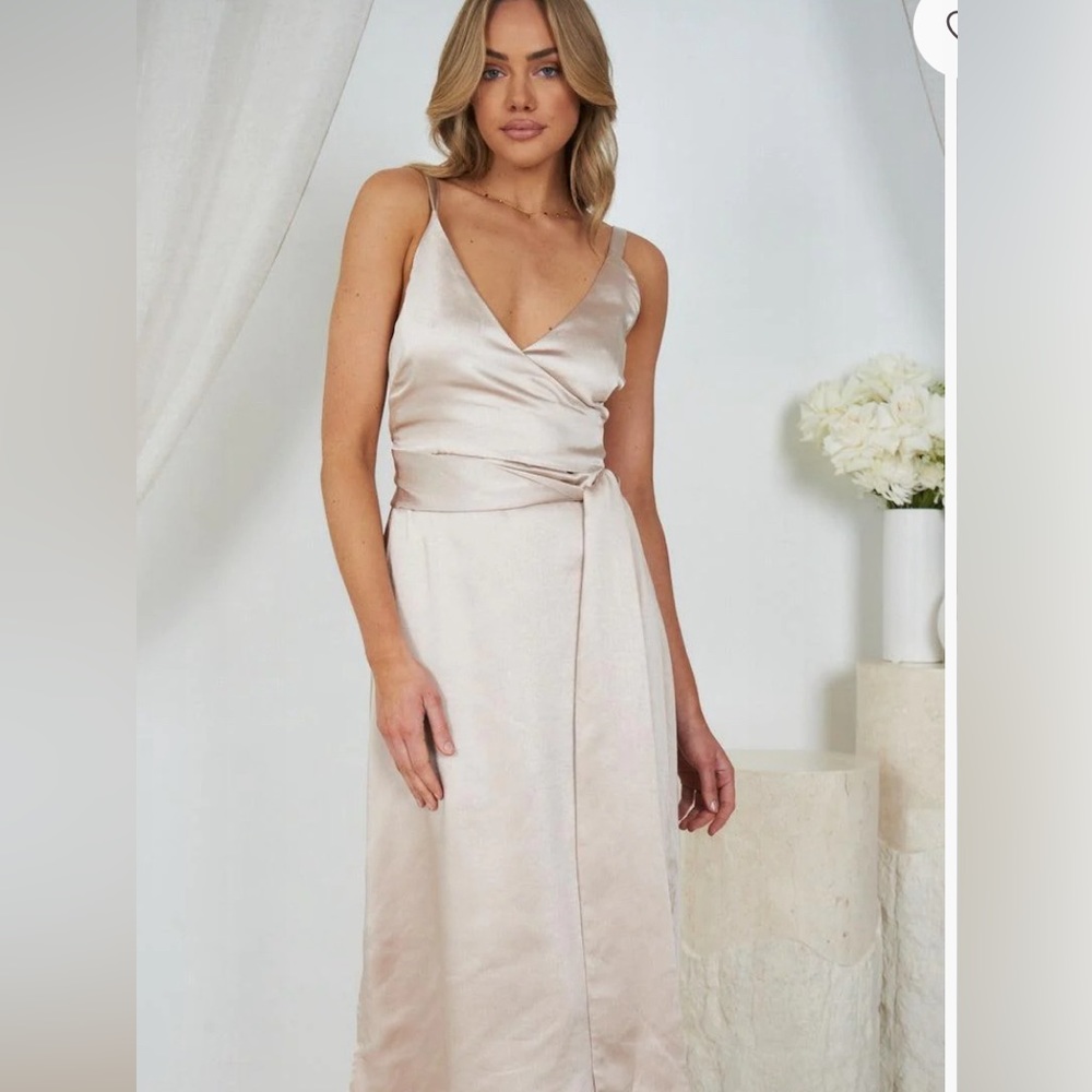 Champagne bridesmaids/wedding guest dress